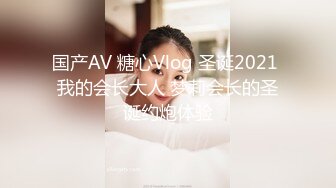 模特身材长发妹子坐在皮沙发上卖力吃鸡，后入露脸操逼，解锁超多姿势