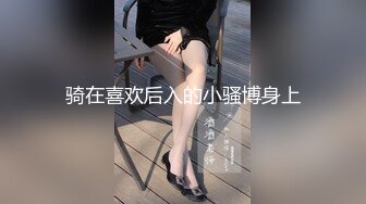 重磅推荐【瑜伽教练永嘉】裸体展示高难度动作，专业的姿势令人惊叹，独此一家，老色痞们不要错过