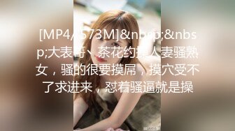 迷人的妖精脸蛋TS美巧，没脱光前你以为是个美人胚子，脱光后惊讶到你，妖精啊不要跑，鸡巴自慰得好硬！