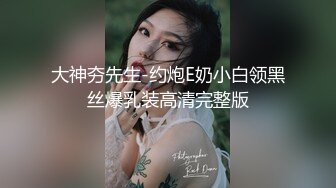 ★☆《顶级网红☀️重磅精品》★☆露脸才是王道！万狼求档OnlyFans知性极品反差御姐chipy私拍~口交肛交性爱内射紫薇各种打炮 (1)