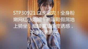 Al&mdash;杨幂母女服侍一人