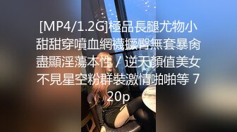 苏州猛男和巨乳洋妞女神乳摇大战，爆操这个无毛逼逼，射一阴阜