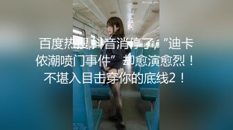 合肥淑女跟着音乐扭动