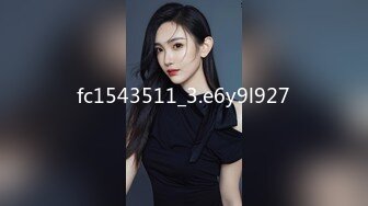 长发漂亮的美少妇黑丝大长腿，啪啪做爱花式操逼女上位表情骚气