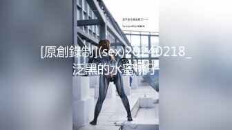 [MP4]STP29841 金发美女！漂亮纹身网红小姐姐！按住双手骑脸插嘴，跪在沙发后入，爆操美臀嫩穴 VIP0600