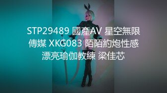 美艳女友被绿帽说服3p坐大屌