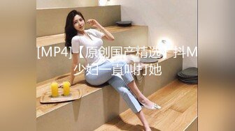 商场女厕近距离偷窥口罩美女的小黑鲍